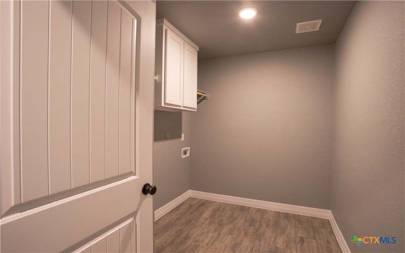 3221 Digby Drive, Belton, TX 76513, 4 Habitaciones Habitaciones , ,2 BañosBaños,Residential,En Venta,3221 Digby Drive,0,574305