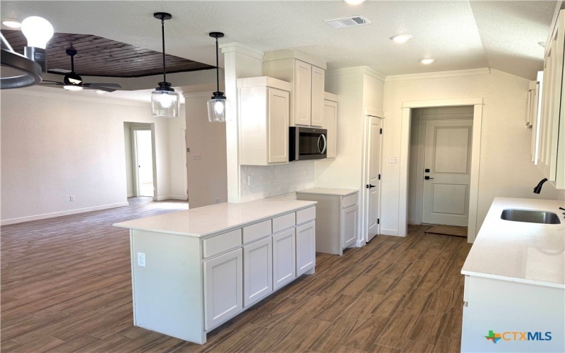 3804 Oglala Trail, Temple, TX 76502, 3 Bedrooms Bedrooms, ,2 BathroomsBathrooms,Residential,For Sale,3804 Oglala Trail,0,585941