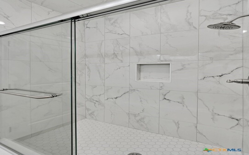 124 Morris Court, McGregor, TX 76657, 2 Bedrooms Bedrooms, ,2 BathroomsBathrooms,Residential,For Sale,124 Morris Court,0,600983