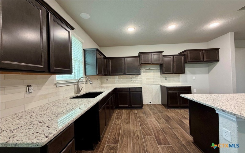 6903 Wizard Drive, Killeen, TX 76549, 4 Habitaciones Habitaciones , ,3 BañosBaños,Residential,En Venta,6903 Wizard Drive,0,600987