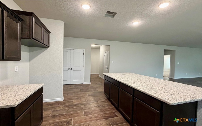 6903 Wizard Drive, Killeen, TX 76549, 4 Habitaciones Habitaciones , ,3 BañosBaños,Residential,En Venta,6903 Wizard Drive,0,600987