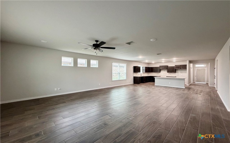 6903 Wizard Drive, Killeen, TX 76549, 4 Habitaciones Habitaciones , ,3 BañosBaños,Residential,En Venta,6903 Wizard Drive,0,600987