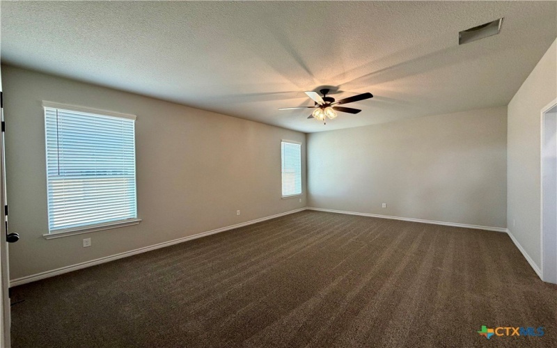 6907 Wizard Drive, Killeen, TX 76549, 4 Habitaciones Habitaciones , ,3 BañosBaños,Residential,En Venta,6907 Wizard Drive,0,601005