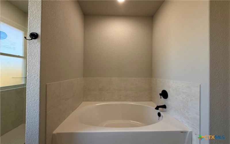 6907 Wizard Drive, Killeen, TX 76549, 4 Habitaciones Habitaciones , ,3 BañosBaños,Residential,En Venta,6907 Wizard Drive,0,601005