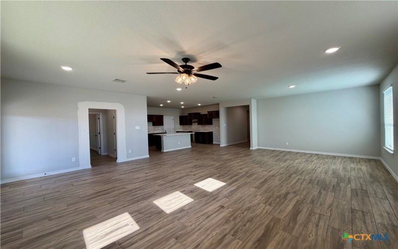 6907 Wizard Drive, Killeen, TX 76549, 4 Habitaciones Habitaciones , ,3 BañosBaños,Residential,En Venta,6907 Wizard Drive,0,601005