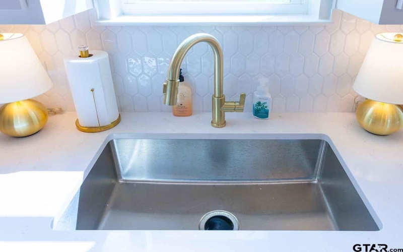 120 Pecan Dr, Bullard, TX 75757, 3 Bedrooms Bedrooms, ,2 BathroomsBathrooms,Residential,For Sale,120 Pecan Dr,0,26000211