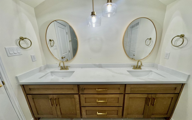 6003 Heather Loop, Laredo, TX 78043, 3 Bedrooms Bedrooms, ,2 BathroomsBathrooms,Residential,For Sale,6003 Heather Loop,0,20260081