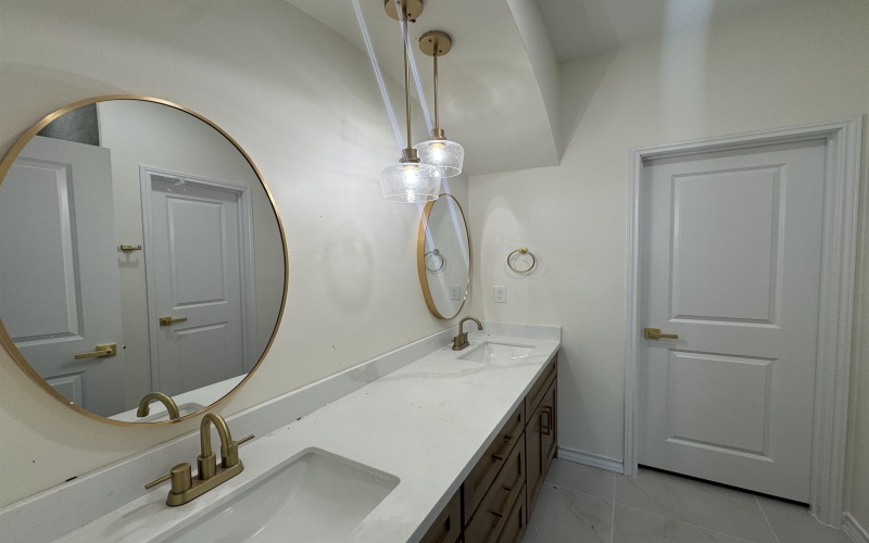 6003 Heather Loop, Laredo, TX 78043, 3 Bedrooms Bedrooms, ,2 BathroomsBathrooms,Residential,For Sale,6003 Heather Loop,0,20260081