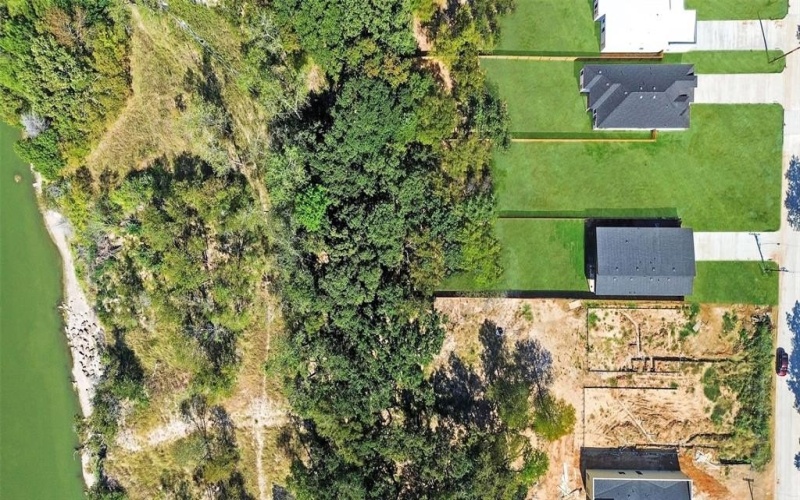 1135 Riverwood Road, Dallas, TX 75217, 3 Bedrooms Bedrooms, ,2 BathroomsBathrooms,Residential,For Sale,1135 Riverwood Road,0,21122798