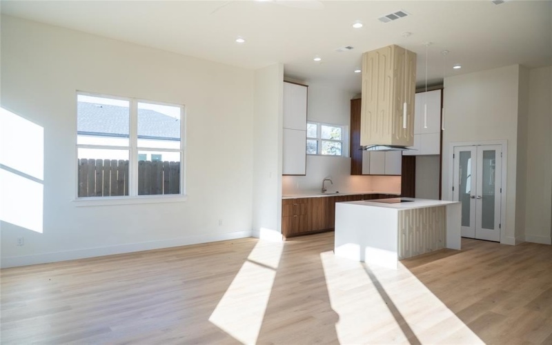 1135 Riverwood Road, Dallas, TX 75217, 3 Bedrooms Bedrooms, ,2 BathroomsBathrooms,Residential,For Sale,1135 Riverwood Road,0,21122798