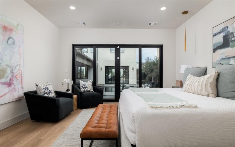 4902 Wenonah Drive, Dallas, TX 75209, 4 Habitaciones Habitaciones , ,5 BañosBaños,Residential,En Venta,4902 Wenonah Drive,0,21142069