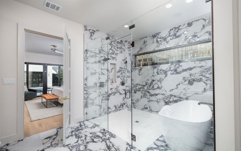 4902 Wenonah Drive, Dallas, TX 75209, 4 Habitaciones Habitaciones , ,5 BañosBaños,Residential,En Venta,4902 Wenonah Drive,0,21142069