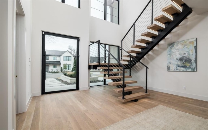 4902 Wenonah Drive, Dallas, TX 75209, 4 Habitaciones Habitaciones , ,5 BañosBaños,Residential,En Venta,4902 Wenonah Drive,0,21142069