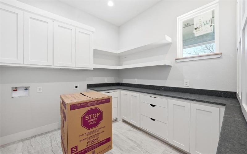 250 Weldon Drive, Woodway, TX 76712, 3 Habitaciones Habitaciones , ,2 BañosBaños,Residential,En Venta,250 Weldon Drive,0,21143546