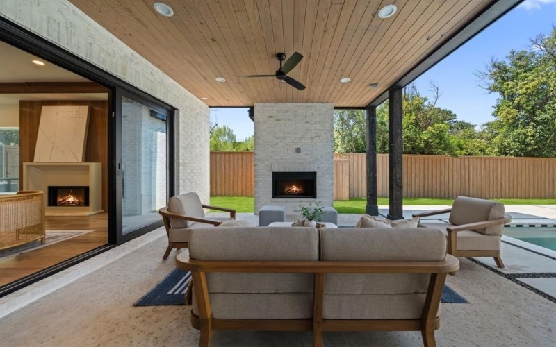 6437 Churchill Way, Dallas, TX 75230, 5 Bedrooms Bedrooms, ,6 BathroomsBathrooms,Residential,For Sale,6437 Churchill Way,0,21144136