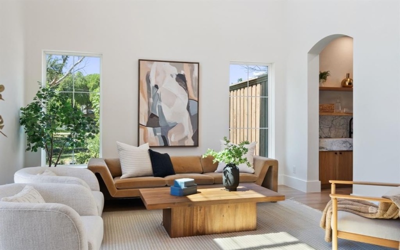 6437 Churchill Way, Dallas, TX 75230, 5 Bedrooms Bedrooms, ,6 BathroomsBathrooms,Residential,For Sale,6437 Churchill Way,0,21144136