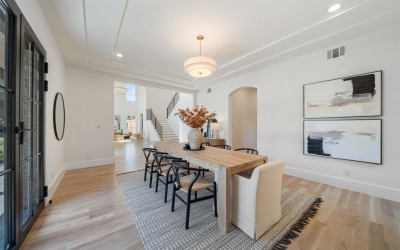 6437 Churchill Way, Dallas, TX 75230, 5 Bedrooms Bedrooms, ,6 BathroomsBathrooms,Residential,For Sale,6437 Churchill Way,0,21144136