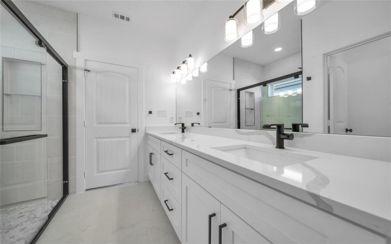 4218 Easter Avenue, Dallas, TX 75216, 4 Bedrooms Bedrooms, ,2 BathroomsBathrooms,Residential,For Sale,4218 Easter Avenue,0,21144170