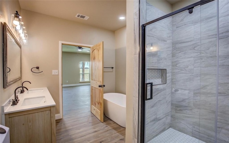 19335 Fm 1565, Terrell, TX 75160, 4 Bedrooms Bedrooms, ,2 BathroomsBathrooms,Residential,For Sale,19335 Fm 1565,0,21144180