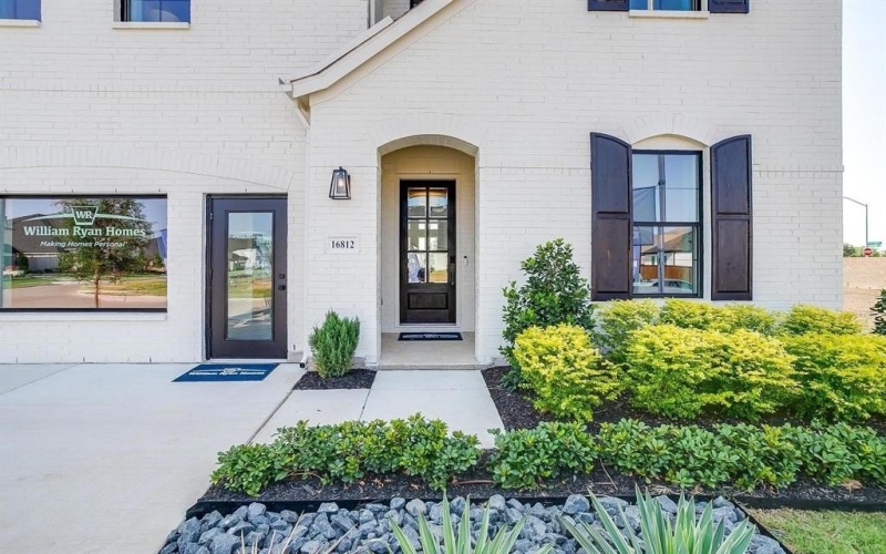 16812 Eastern Red Boulevard, Fort Worth, TX 76247, 5 Habitaciones Habitaciones , ,5 BañosBaños,Residential,En Venta,16812 Eastern Red Boulevard,0,21144265