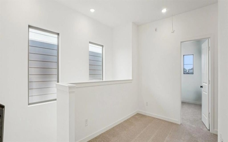 2613 Lost Maples Lane, Dallas, TX 75228, 3 Bedrooms Bedrooms, ,2 BathroomsBathrooms,Residential,For Sale,2613 Lost Maples Lane,0,21144302