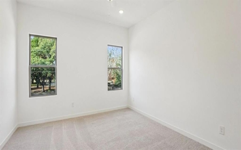 2613 Lost Maples Lane, Dallas, TX 75228, 3 Bedrooms Bedrooms, ,2 BathroomsBathrooms,Residential,For Sale,2613 Lost Maples Lane,0,21144302