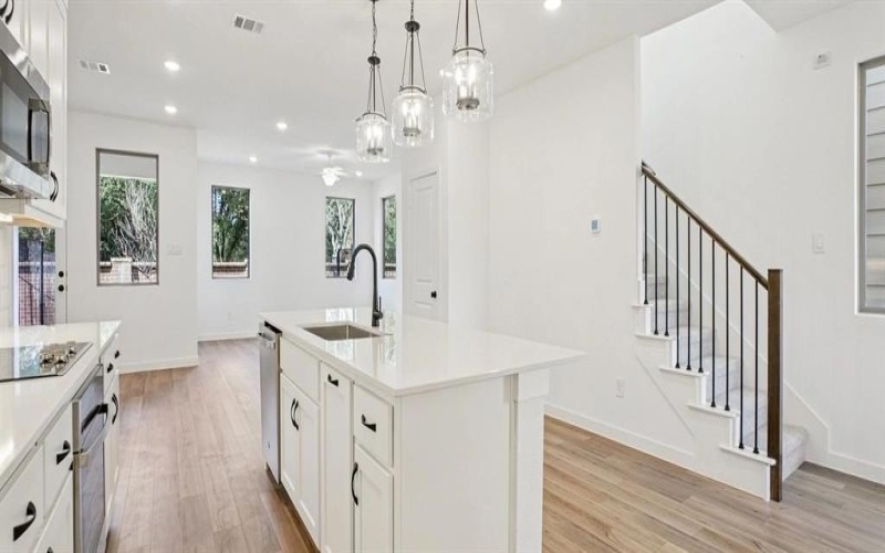 2613 Lost Maples Lane, Dallas, TX 75228, 3 Bedrooms Bedrooms, ,2 BathroomsBathrooms,Residential,For Sale,2613 Lost Maples Lane,0,21144302