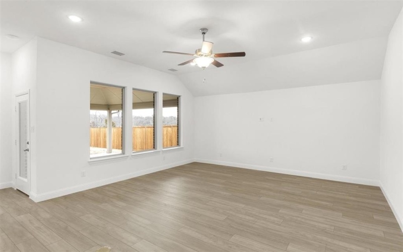 3821 Maize Avenue, Heartland, TX 75114, 3 Bedrooms Bedrooms, ,2 BathroomsBathrooms,Residential,For Sale,3821 Maize Avenue,0,21144307