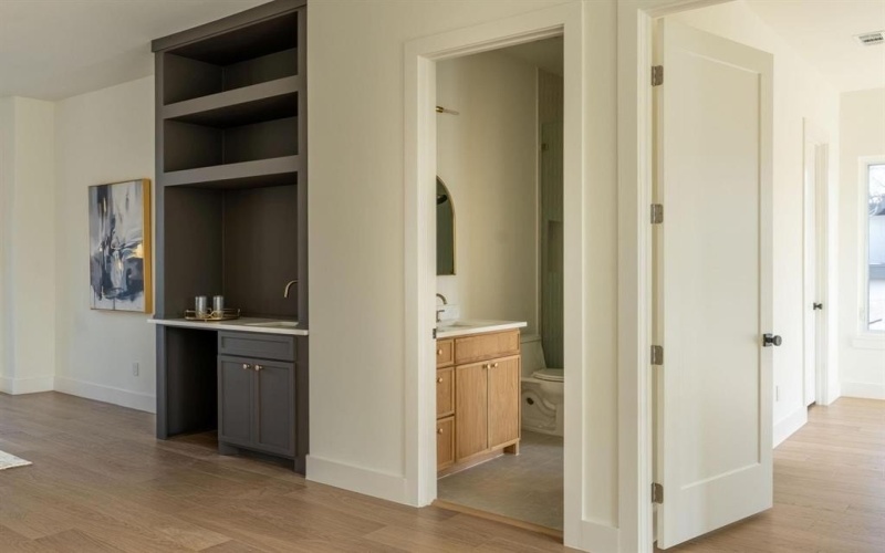 3761 Seguin Drive, Dallas, TX 75220, 5 Habitaciones Habitaciones , ,6 BañosBaños,Residential,En Venta,3761 Seguin Drive,0,21144318