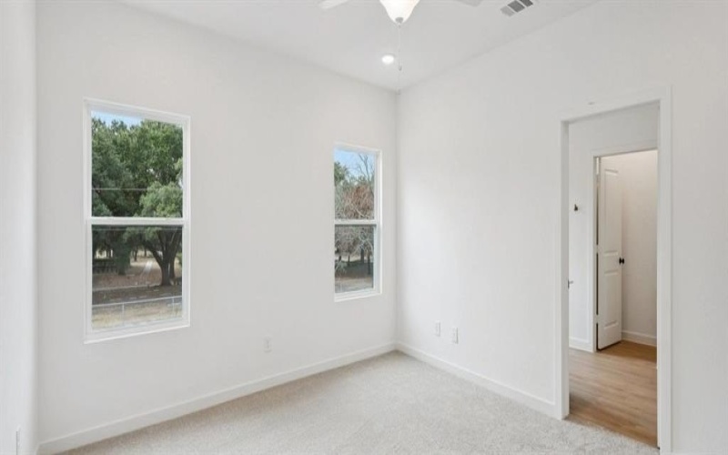 2617 Lost Maples Lane, Dallas, TX 75228, 3 Habitaciones Habitaciones , ,2 BañosBaños,Residential,En Venta,2617 Lost Maples Lane,0,21144331