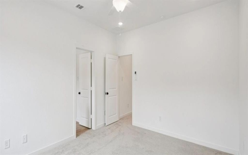 2617 Lost Maples Lane, Dallas, TX 75228, 3 Habitaciones Habitaciones , ,2 BañosBaños,Residential,En Venta,2617 Lost Maples Lane,0,21144331