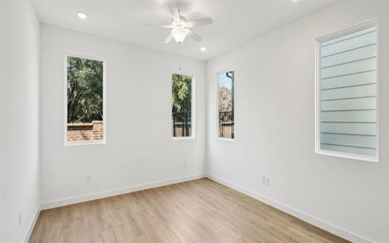 2621 Lost Maples Lane, Dallas, TX 75228, 3 Bedrooms Bedrooms, ,2 BathroomsBathrooms,Residential,For Sale,2621 Lost Maples Lane,0,21144345