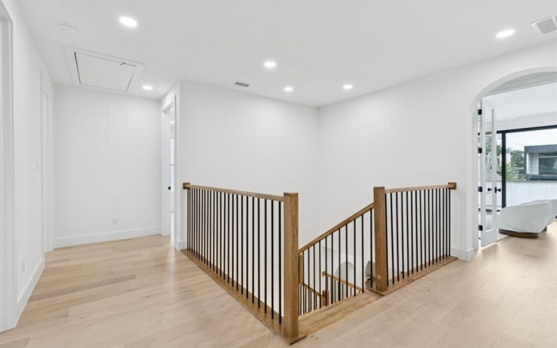 2026 Euclid Avenue, Dallas, TX 75206, 5 Habitaciones Habitaciones , ,7 BañosBaños,Residential,En Venta,2026 Euclid Avenue,0,21144369