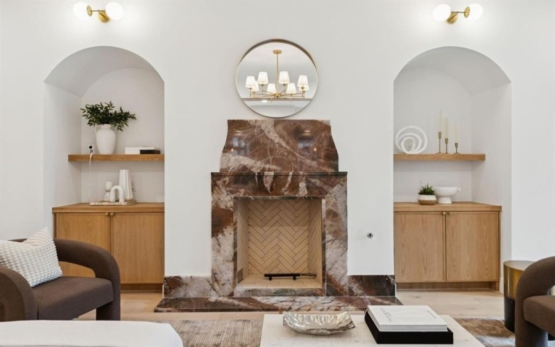 2026 Euclid Avenue, Dallas, TX 75206, 5 Habitaciones Habitaciones , ,7 BañosBaños,Residential,En Venta,2026 Euclid Avenue,0,21144369