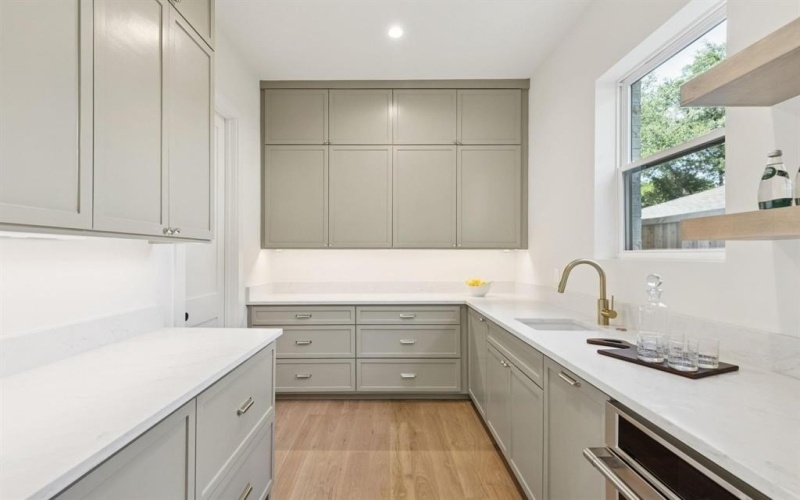 3516 Royal Lane, Dallas, TX 75229, 5 Bedrooms Bedrooms, ,7 BathroomsBathrooms,Residential,For Sale,3516 Royal Lane,0,21144406