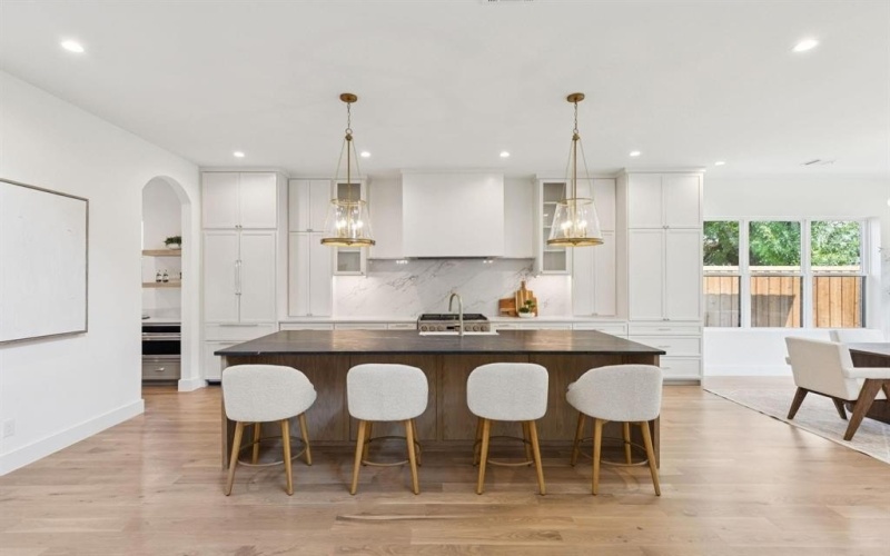 3516 Royal Lane, Dallas, TX 75229, 5 Bedrooms Bedrooms, ,7 BathroomsBathrooms,Residential,For Sale,3516 Royal Lane,0,21144406