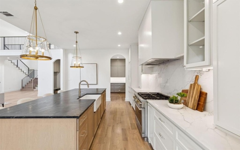 3516 Royal Lane, Dallas, TX 75229, 5 Bedrooms Bedrooms, ,7 BathroomsBathrooms,Residential,For Sale,3516 Royal Lane,0,21144406