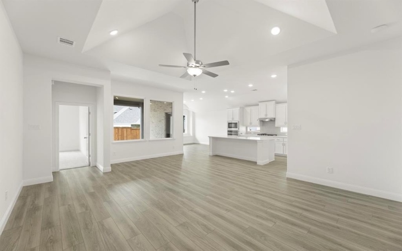 14551 Elion Court, Pilot Point, TX 75009, 4 Habitaciones Habitaciones , ,3 BañosBaños,Residential,En Venta,14551 Elion Court,0,21144450