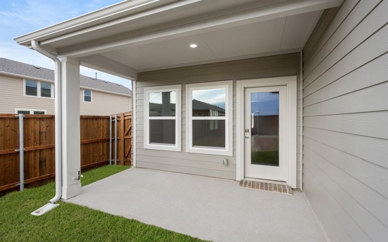 7325 Autumn Hill Drive, Denton, TX 76249, 5 Habitaciones Habitaciones , ,3 BañosBaños,Residential,En Venta,7325 Autumn Hill Drive,0,21144554