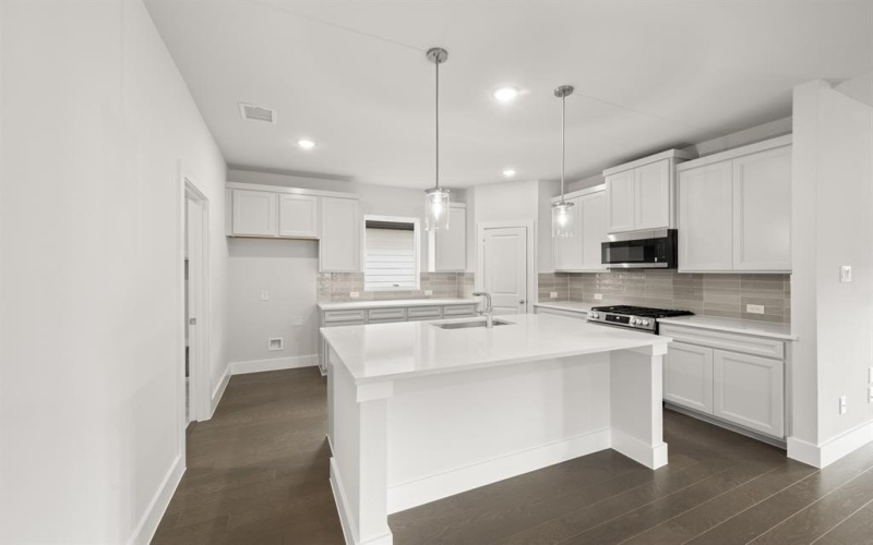 7325 Autumn Hill Drive, Denton, TX 76249, 5 Habitaciones Habitaciones , ,3 BañosBaños,Residential,En Venta,7325 Autumn Hill Drive,0,21144554