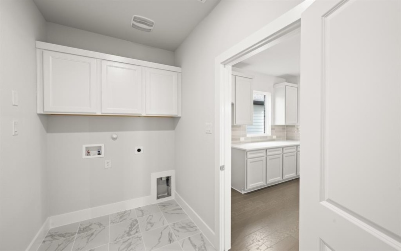 7325 Autumn Hill Drive, Denton, TX 76249, 5 Habitaciones Habitaciones , ,3 BañosBaños,Residential,En Venta,7325 Autumn Hill Drive,0,21144554