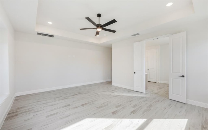 2411 Cornwall Lane, Forney, TX 75126, 4 Bedrooms Bedrooms, ,5 BathroomsBathrooms,Residential,For Sale,2411 Cornwall Lane,0,21144567