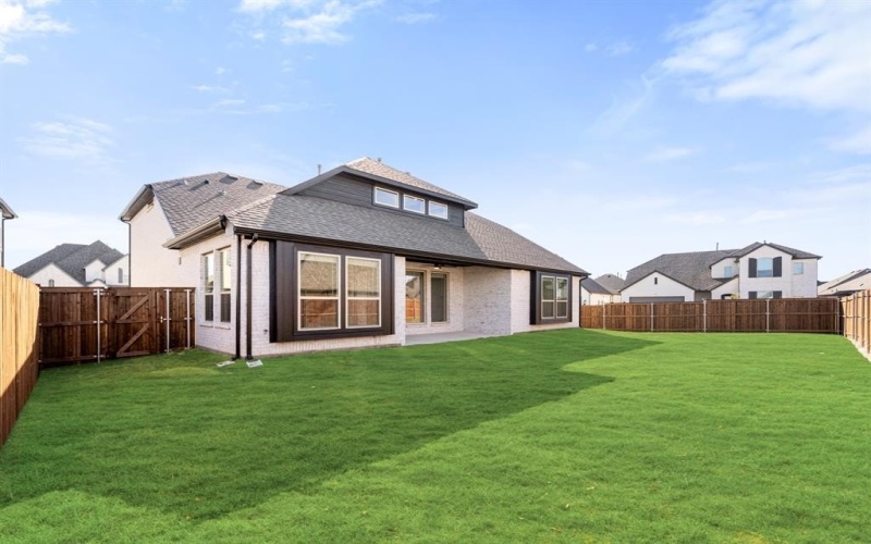 2411 Cornwall Lane, Forney, TX 75126, 4 Bedrooms Bedrooms, ,5 BathroomsBathrooms,Residential,For Sale,2411 Cornwall Lane,0,21144567