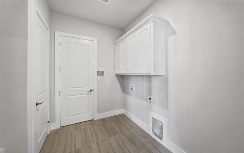 940 Shady Oaks Drive, Rockwall, TX 75087, 5 Bedrooms Bedrooms, ,6 BathroomsBathrooms,Residential,For Sale,940 Shady Oaks Drive,0,21144646