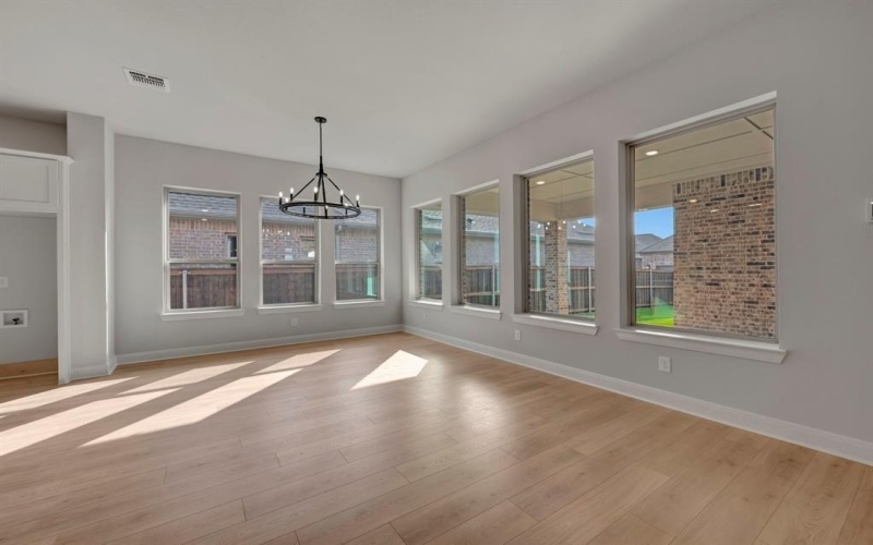 2076 Spotted Fawn Drive, Arlington, TX 76005, 2 Bedrooms Bedrooms, ,2 BathroomsBathrooms,Residential,For Sale,2076 Spotted Fawn Drive,0,21144796