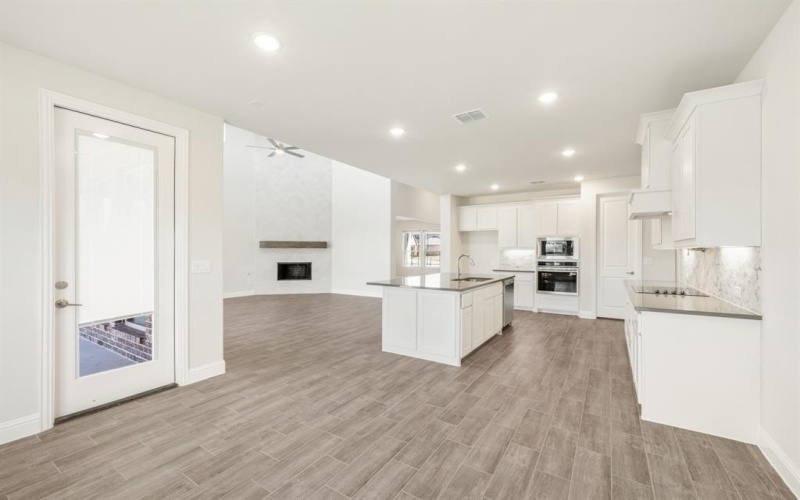 219 Memory Lane, Waxahachie, TX 75165, 5 Bedrooms Bedrooms, ,5 BathroomsBathrooms,Residential,For Sale,219 Memory Lane,0,21144798