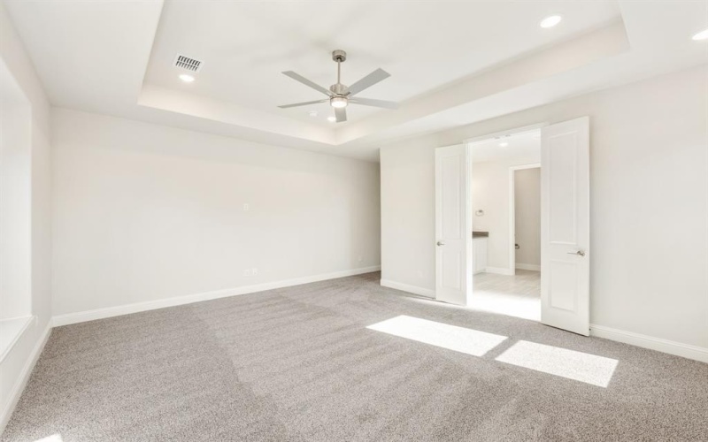 219 Memory Lane, Waxahachie, TX 75165, 5 Bedrooms Bedrooms, ,5 BathroomsBathrooms,Residential,For Sale,219 Memory Lane,0,21144798