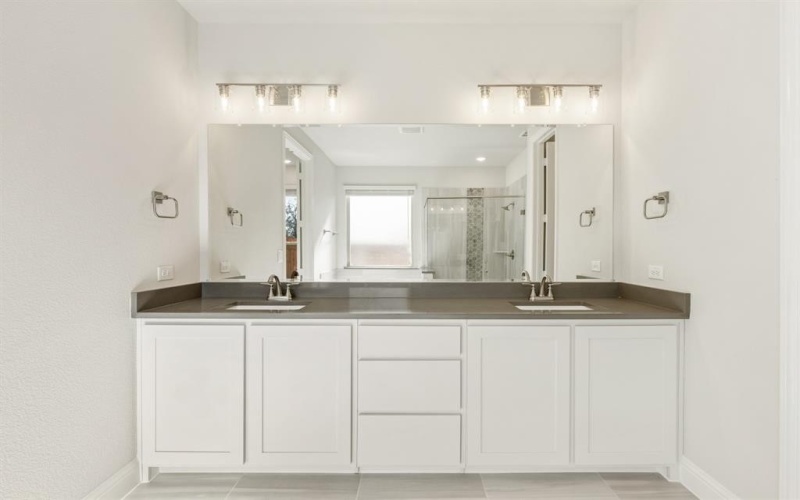 219 Memory Lane, Waxahachie, TX 75165, 5 Bedrooms Bedrooms, ,5 BathroomsBathrooms,Residential,For Sale,219 Memory Lane,0,21144798