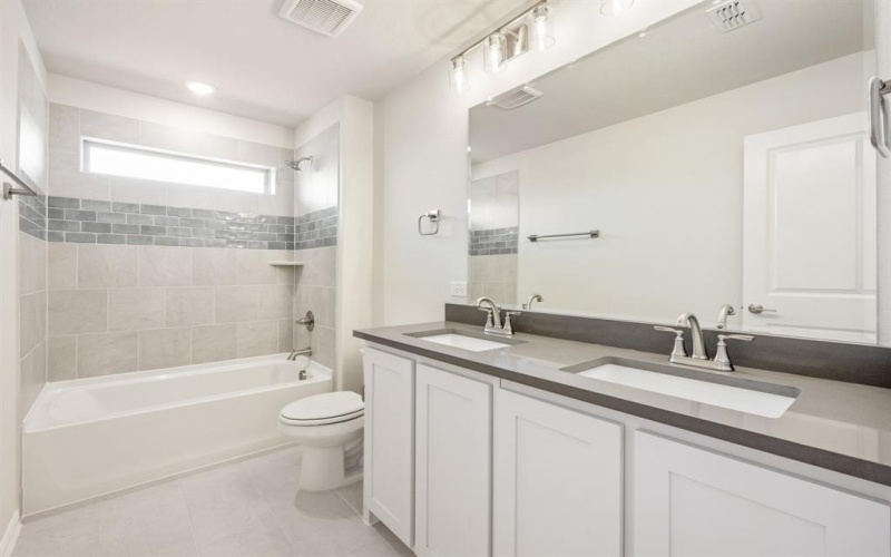 219 Memory Lane, Waxahachie, TX 75165, 5 Bedrooms Bedrooms, ,5 BathroomsBathrooms,Residential,For Sale,219 Memory Lane,0,21144798