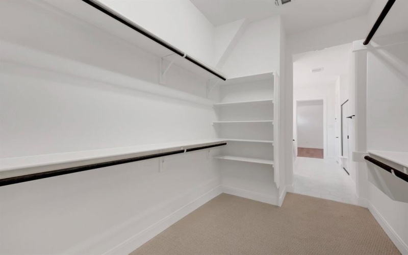 2083 Pine Grove Lane, Arlington, TX 76005, 2 Bedrooms Bedrooms, ,2 BathroomsBathrooms,Residential,For Sale,2083 Pine Grove Lane,0,21144825